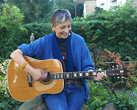 Gitarrenlehrerin Monika Hoffmeister, Gitarrenunterricht in Berlin-Charlottenburg